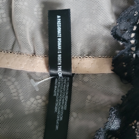 Torrid lace bralette - Picture 3 of 4